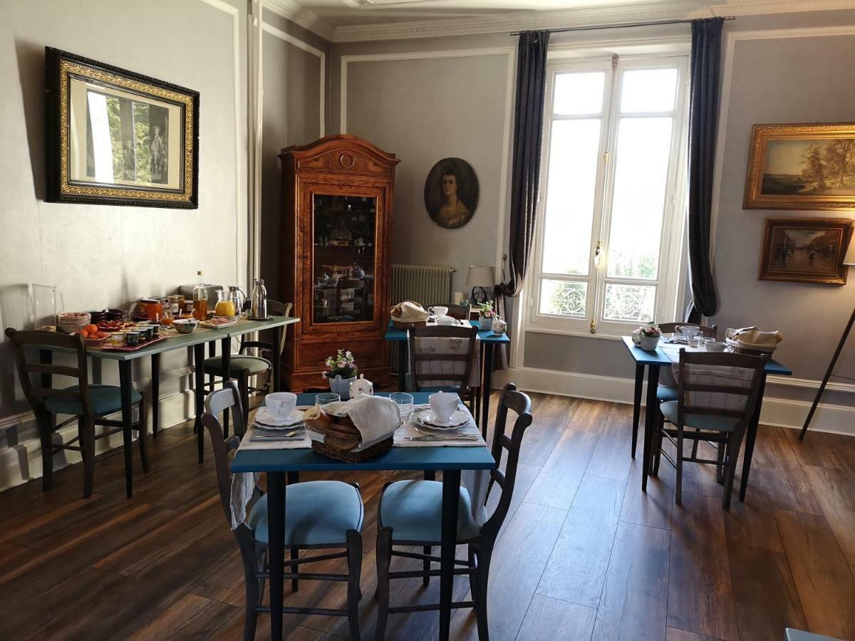 Le Domaine Des Pres Du Hom Bed & Breakfast Bezu-Saint-Eloi Ngoại thất bức ảnh